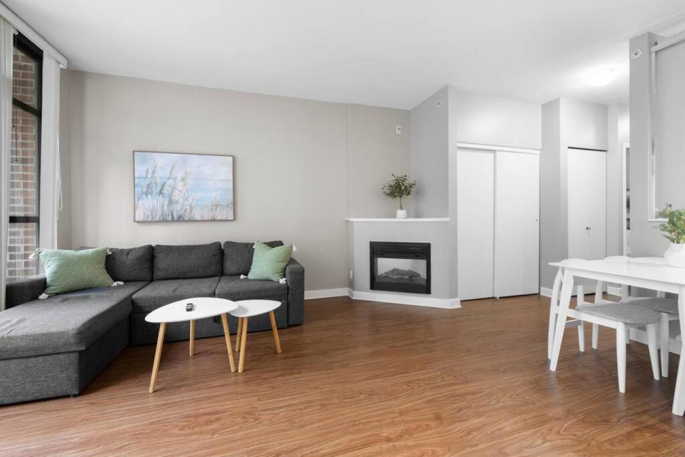Top Floor Unit On Granville Strip Yaletown Area Vancouver Kültér fotó